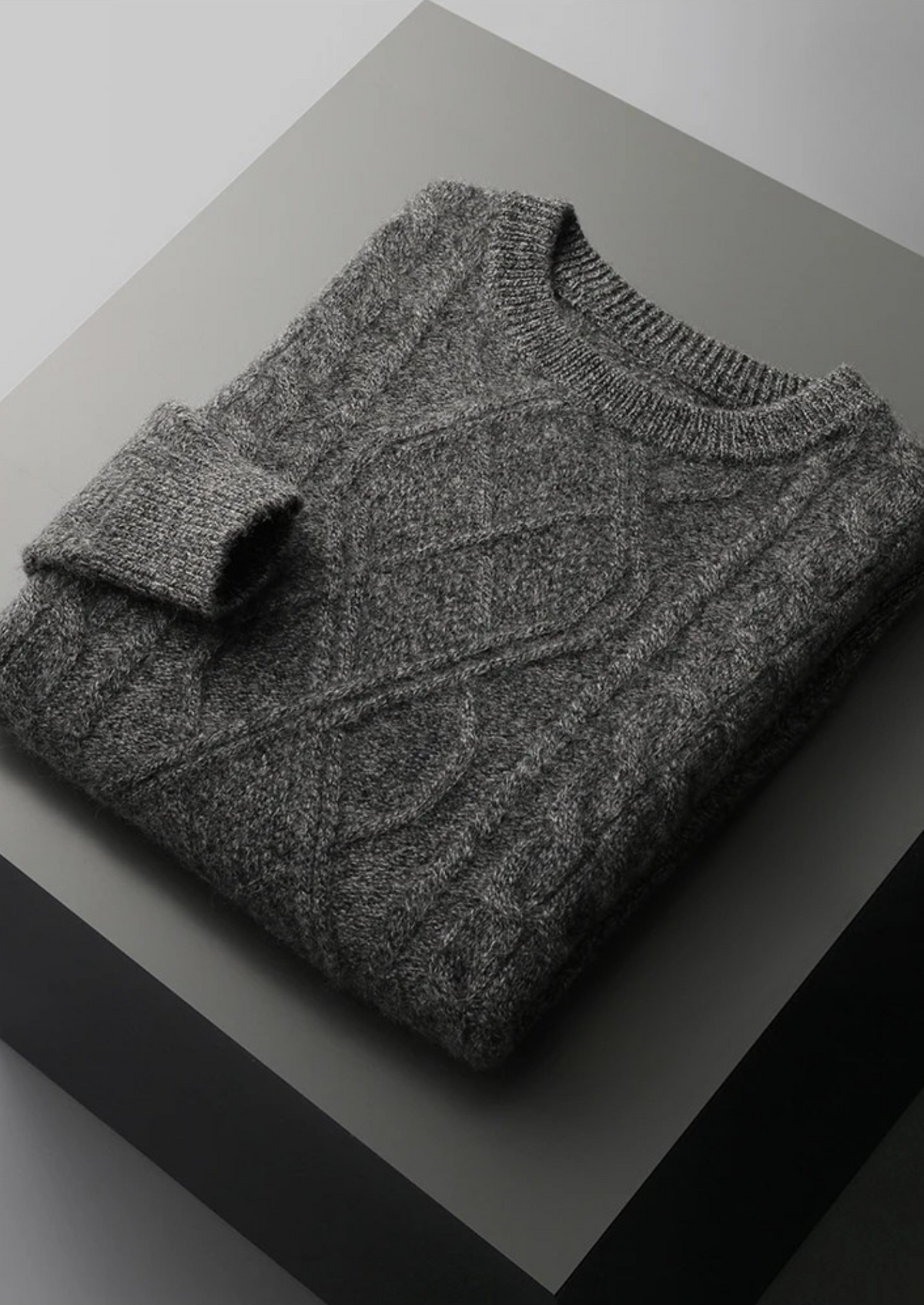 Pure Extra-Fine Merino Wool Wintertime Crewneck | Auremmont