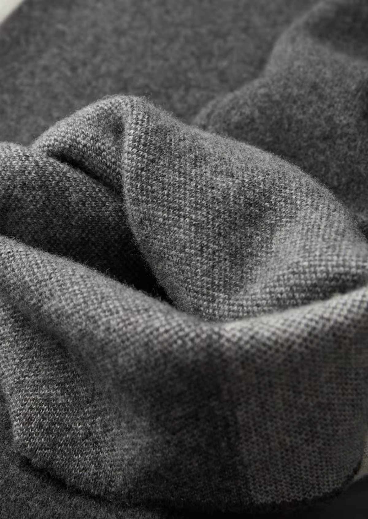 Pure Extra-Fine Merino Wool Wide Leisure Trousers | Auremmont