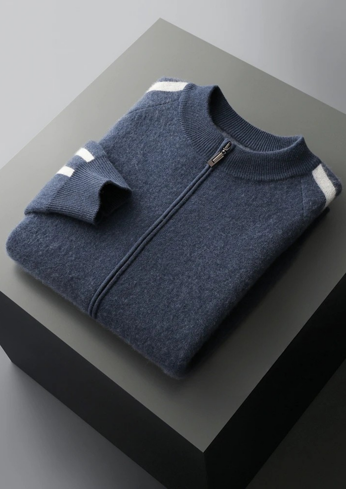 Pure Extra-Fine Merino Wool Striped Cardigan | Auremmont