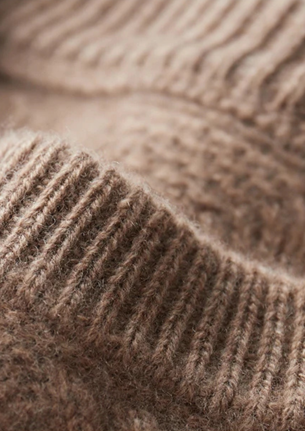 Pure Extra-Fine Merino Wool Wintertime Crewneck | Auremmont