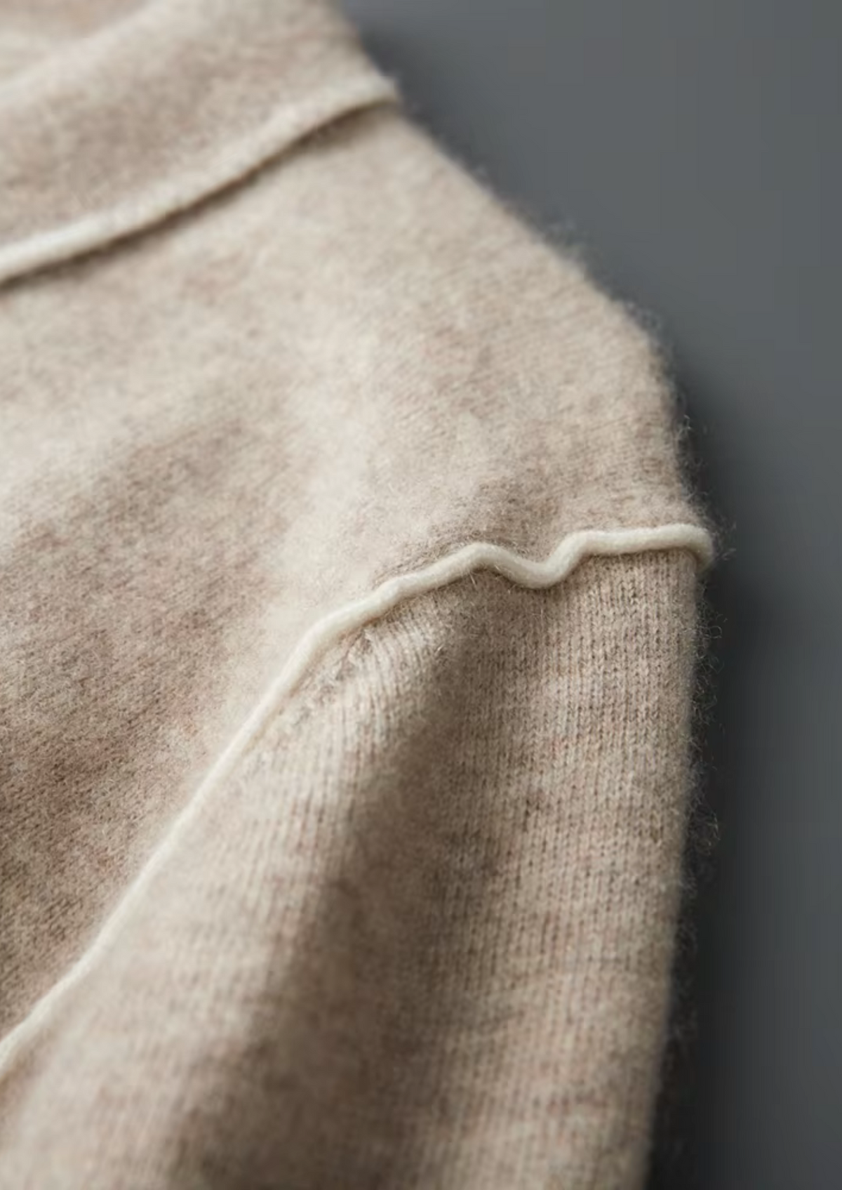 Premium Cashmere Two Tone Button Polo | Auremmont