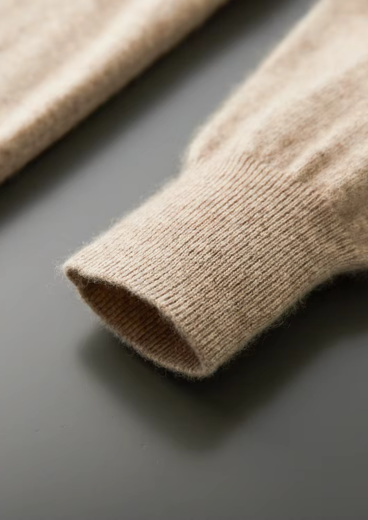 Pure Extra-Fine Merino Wool Classic V-Neck Sweater | Auremmont