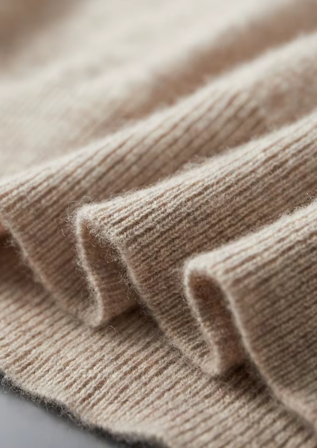 Premium Cashmere Two Tone Button Polo | Auremmont