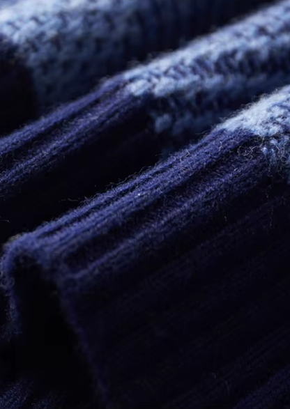 Pure Extra-Fine Merino Wool Two Tone Patterned Mockneck | Auremmont