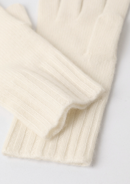 Pure Extra-Fine Merino Wool Wintertime Essentials - Ivory | Auremmont