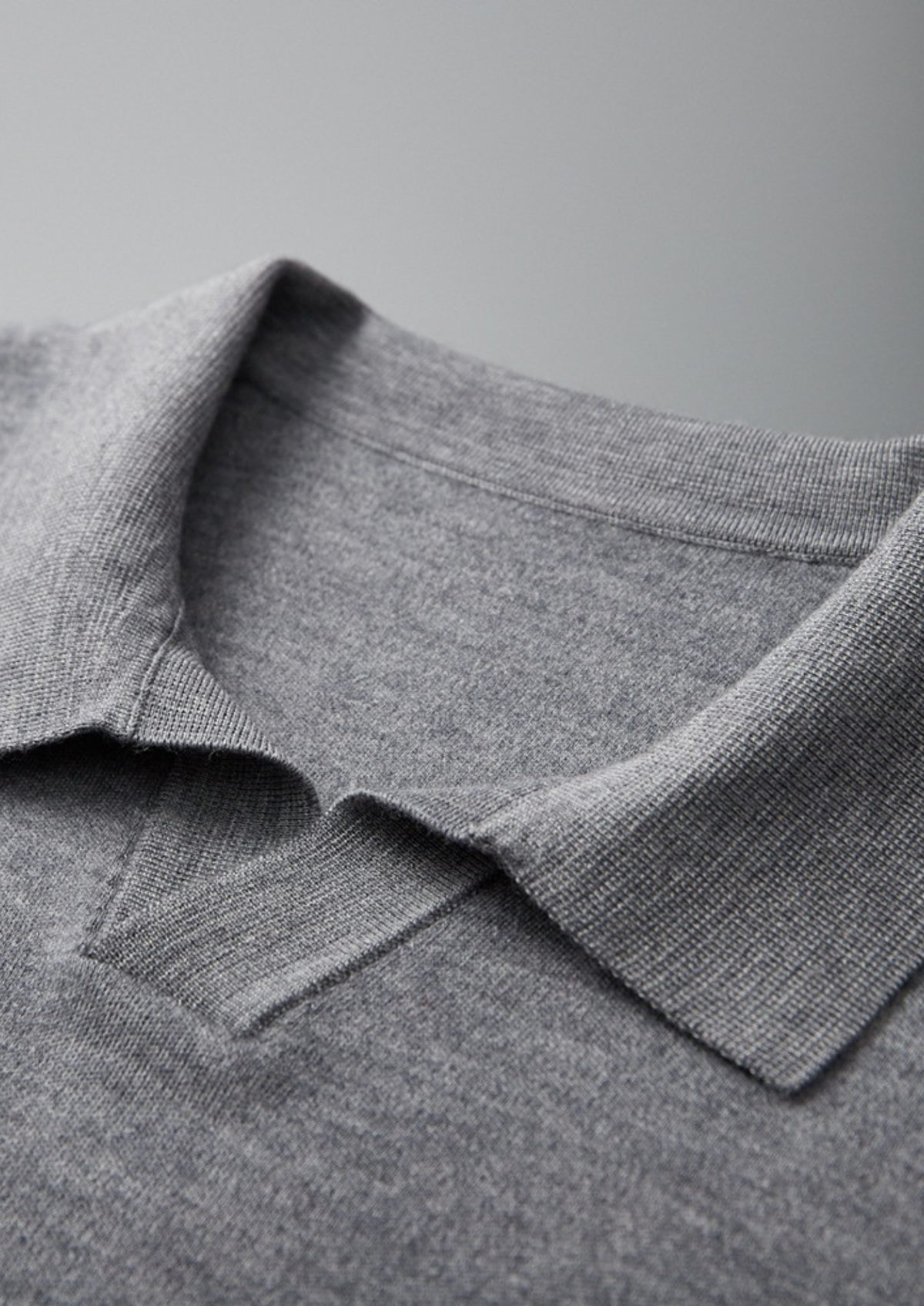 Premium Cashmere Buttonless Sweater Polo | Auremmont