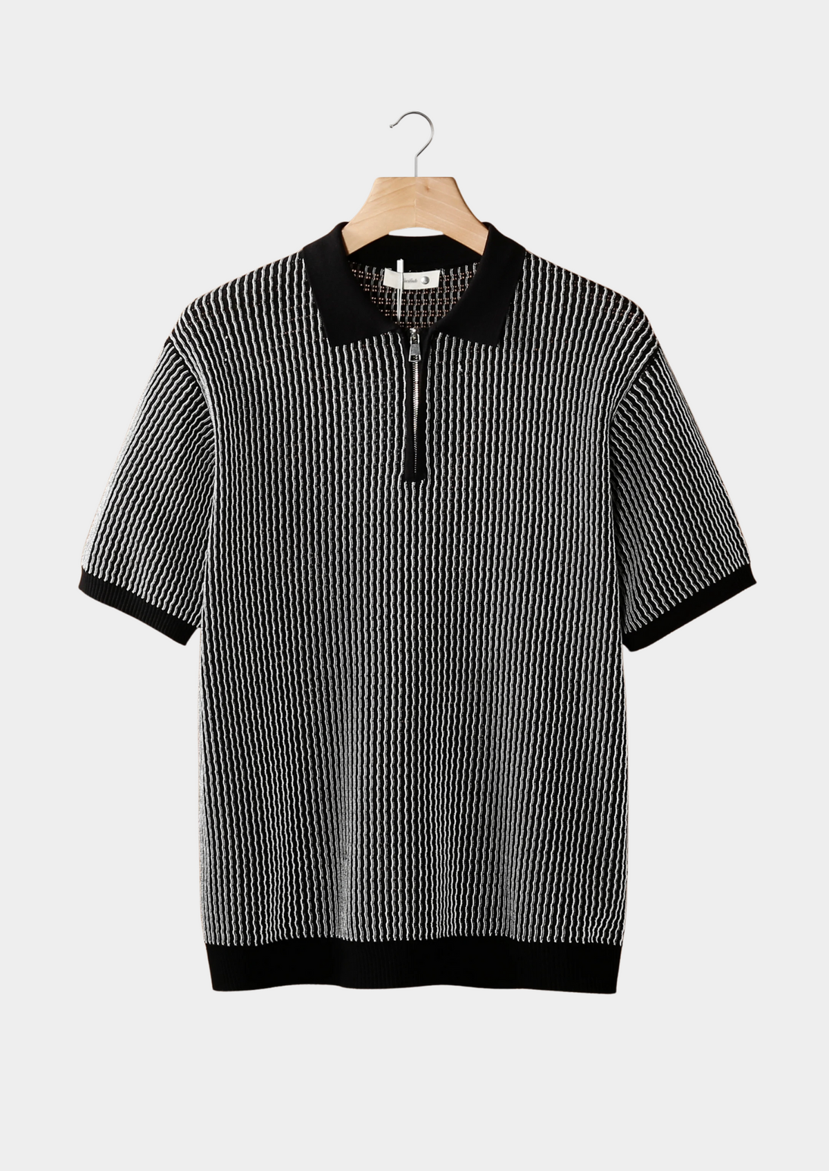 Black Geometric Textured Zipper Polo | Auremmont